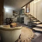 Lägenhet La Terrazza Naturas Con Romantica Mini Piscina Calda Sui Tetti *